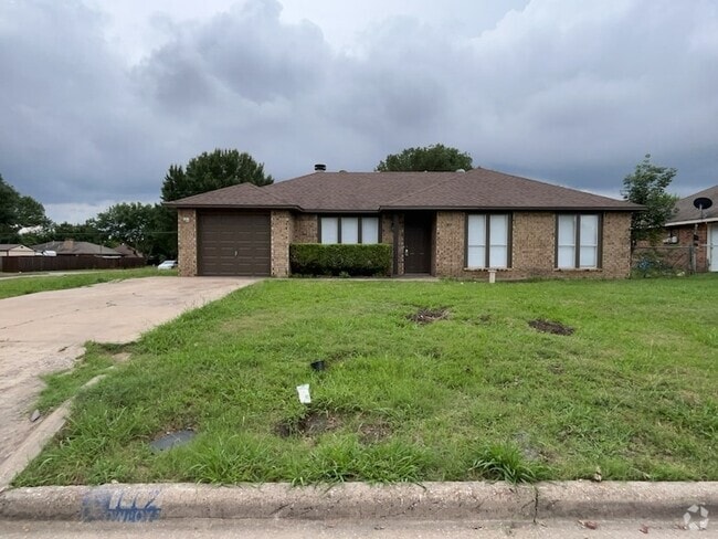 Building Photo - 112 Mesa Dr Rental