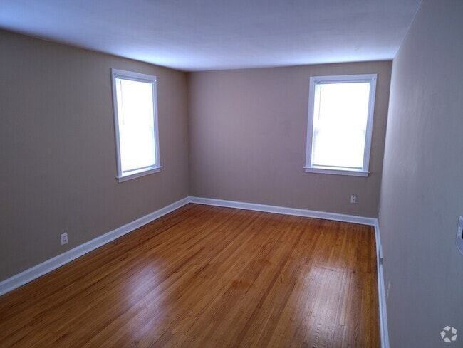 Building Photo - 218 Pilgrim Ln Unit 1 Rental