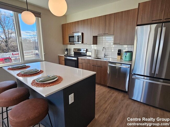 Photo - 500 Lincoln St Unit 401