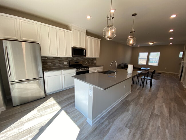 Room in Townhome on Adobe Pl