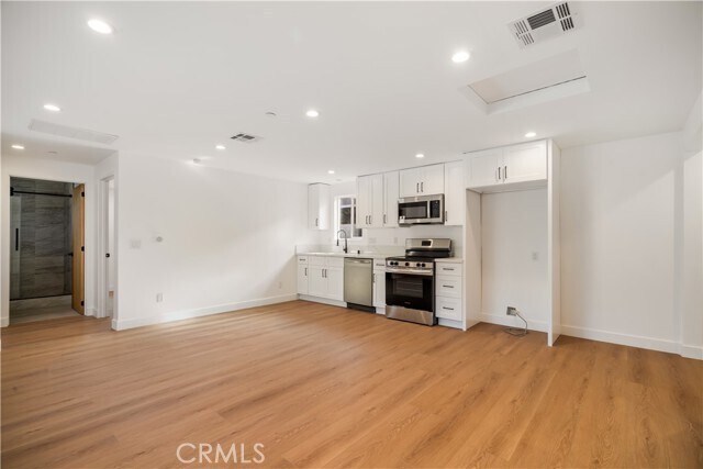 Photo - 6937 Jellico Ave