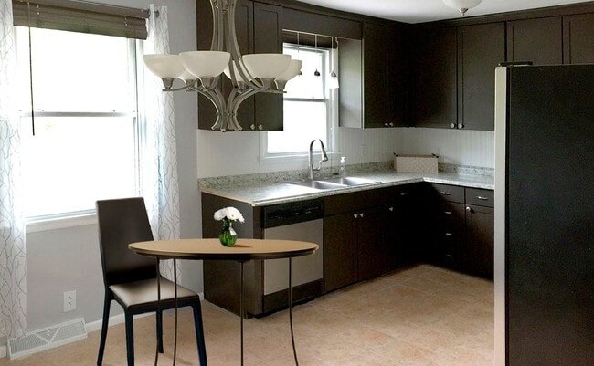 Photo - 1404 Winthorne Dr Unidad A