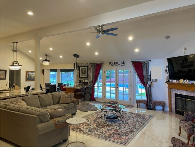 Photo - 11310 Pinehaven Ave House