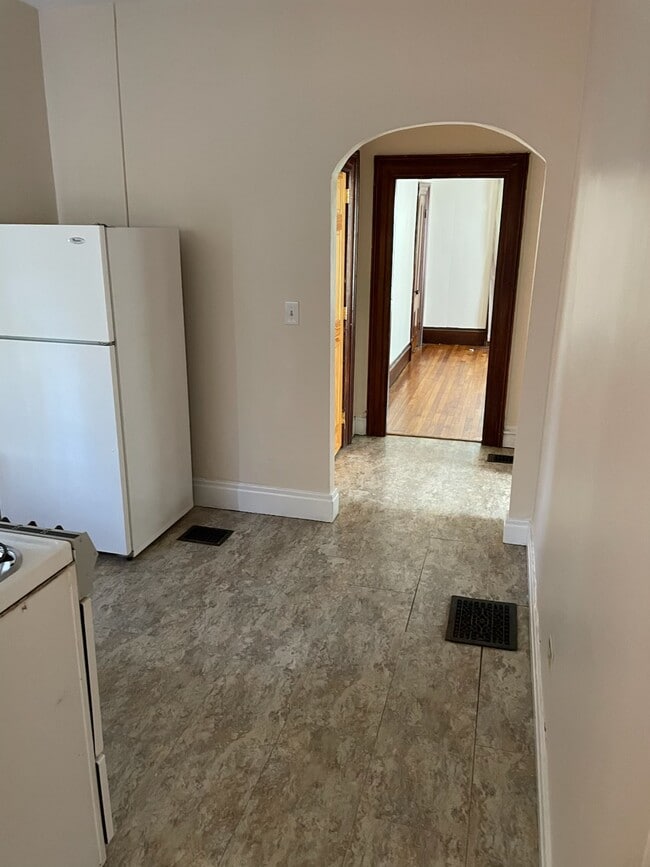 Kitchen - 23 Pleasant St Unit 3