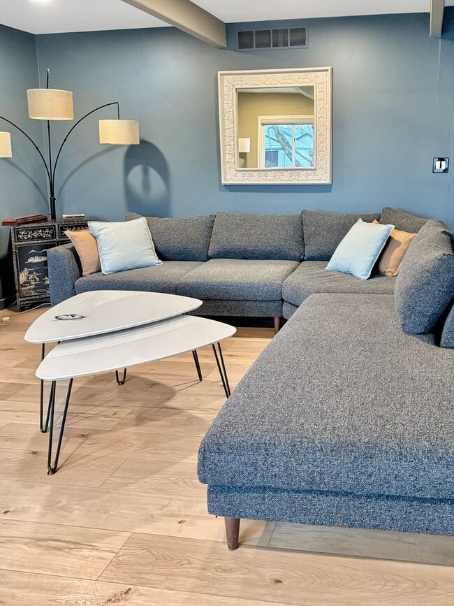 Photo - Dog-Friendly Fully Furnished 3-Bedroom Boise Rental Near St. Luke’s, Boise River Greenbelt, Parks...