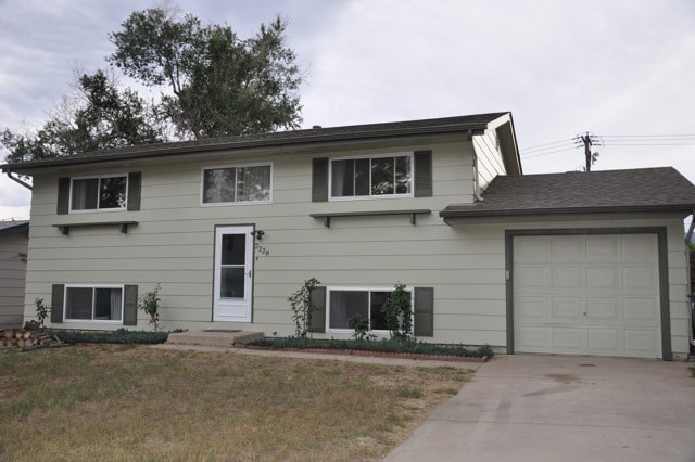 Photo - 2228 Fernwood Drive