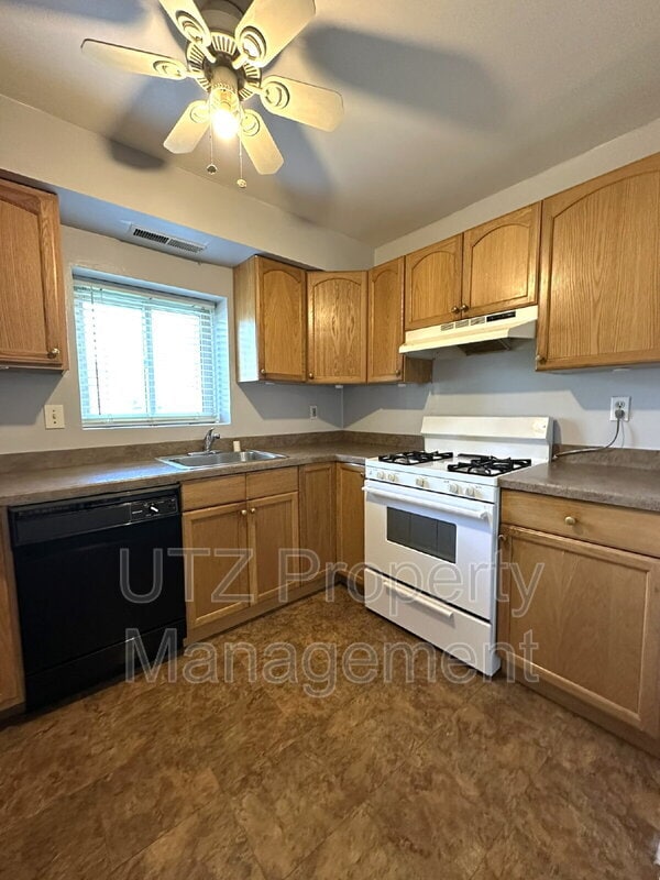 Photo - 12001 Tarragon Rd Unit A