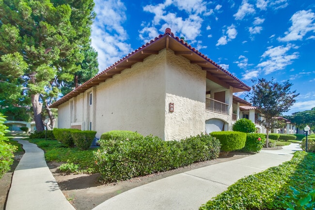 Photo - 5999 Rancho Mission Rd Unit 201