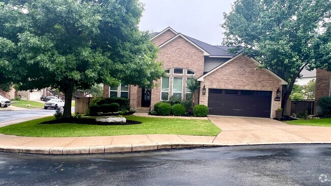 Front of house (located on 1/2 culdesac) - 18439 Rogers Bend Rental