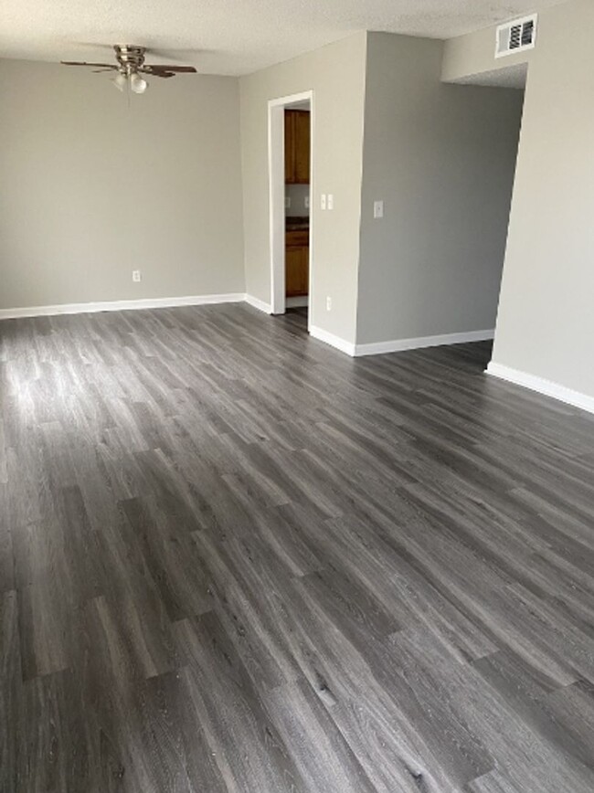 Photo - 2230 Jonathan Dr NW Unidad 2230 Jonathan Drive Apt C