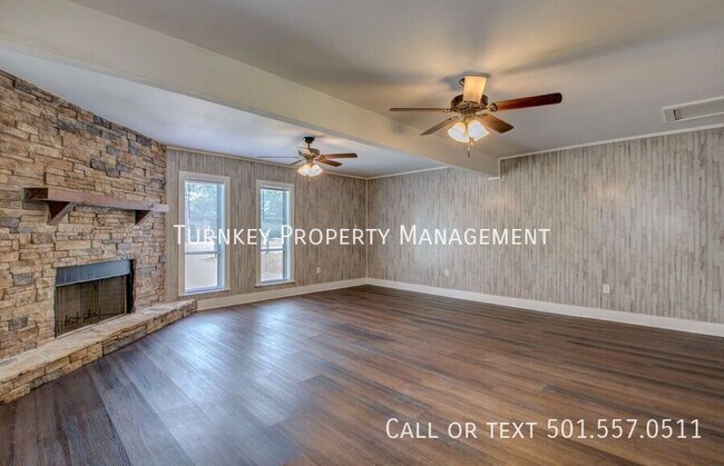 Photo - 1301 Stafford Rd