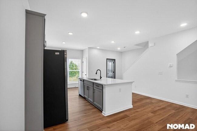 Photo - 22 Nickel Dr