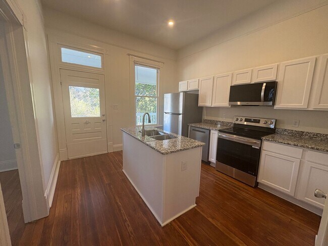 Photo - 169 Lamar St Unidad Apartment A