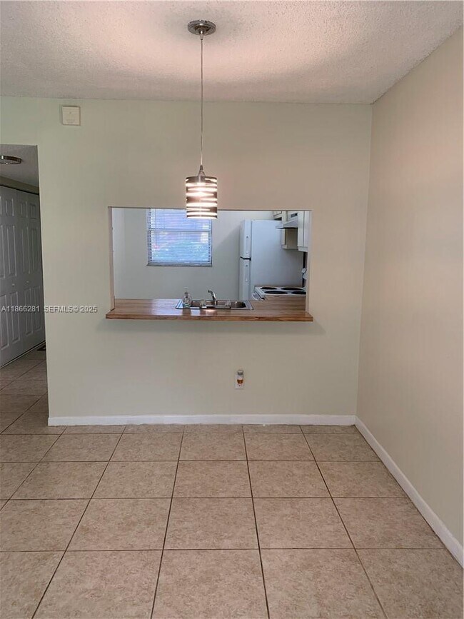 Photo - 10330 NW 8th St Unit 104