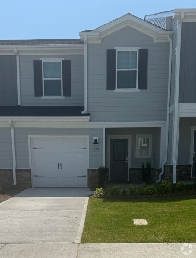 Building Photo - Brand New, 3BR/2.5BA Townhouse in Monroe