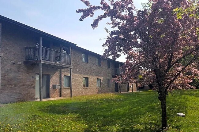 Photo - 3420 Humboldt Rd