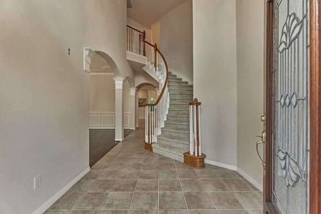 Photo - 6615 Haughton Dr