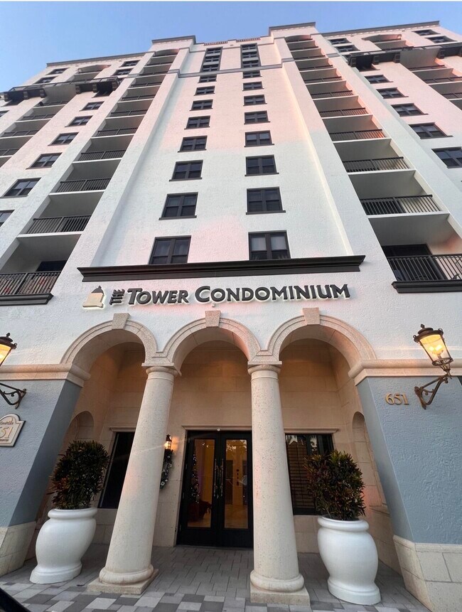 Photo - 651 Okeechobee Blvd Unit 706