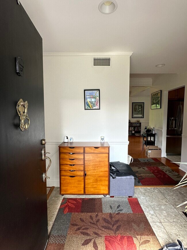 Photo - 770 Heritage Village Unit B