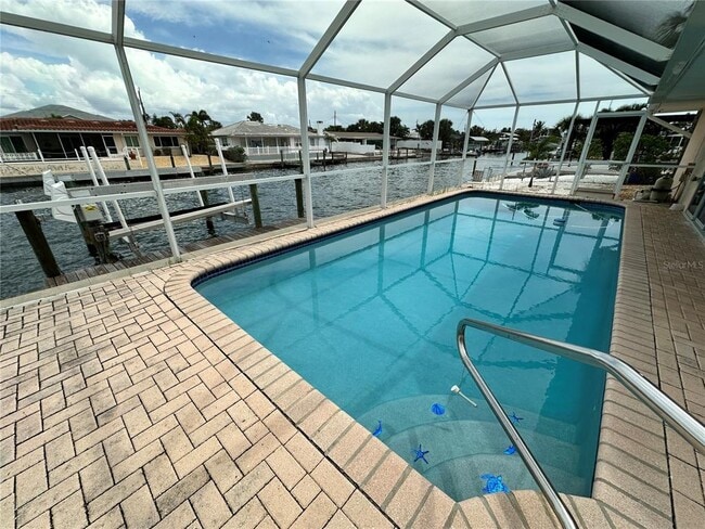 Photo - 3615 100th St W