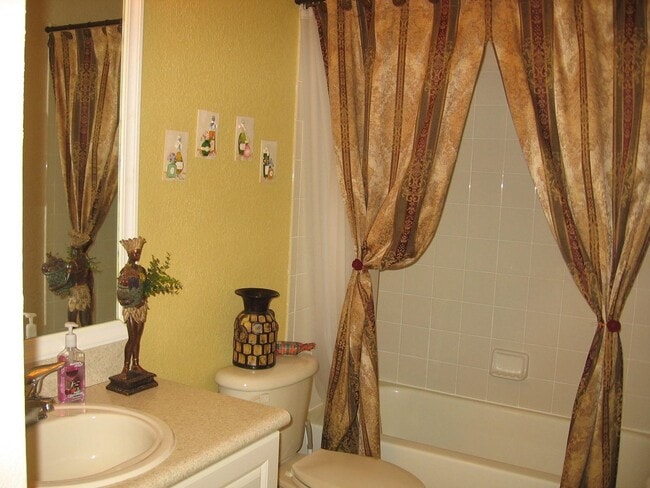 Photo - 1118 Shoma Dr