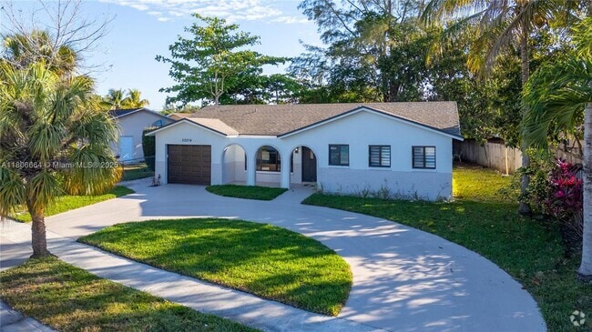 Building Photo - 22274 SW 61st Ave Rental