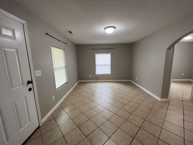 Photo - Cozy 3-Bed Home in the Heart of Wake Forest