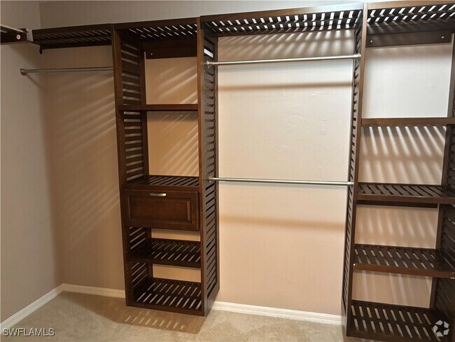 Building Photo - 503 Lake Louise Cir Unit 202 Rental