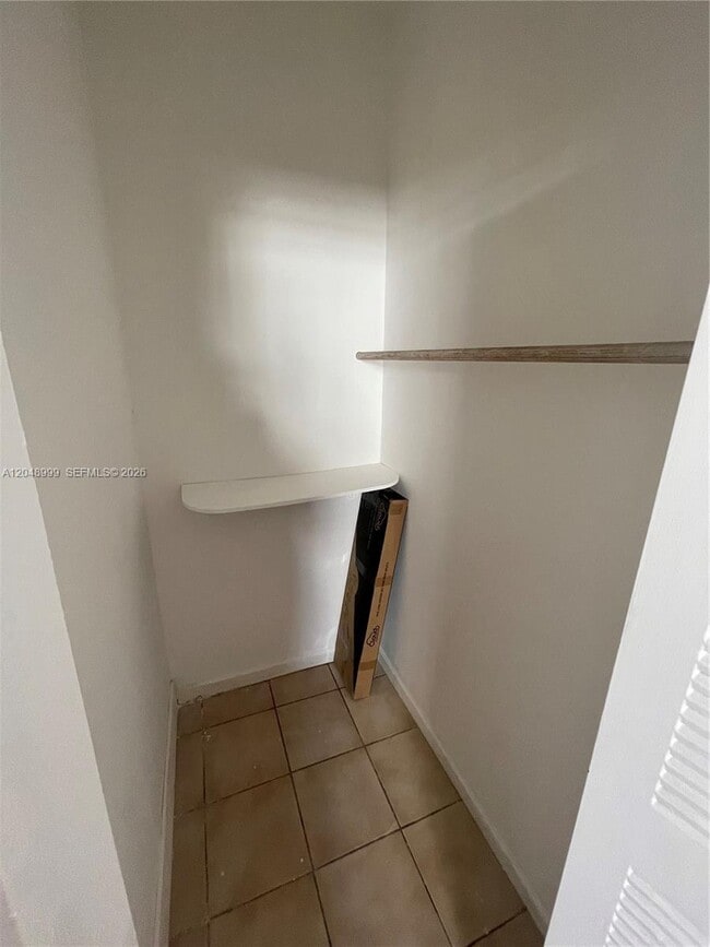 453 SW 19th Rd Unidad Rear