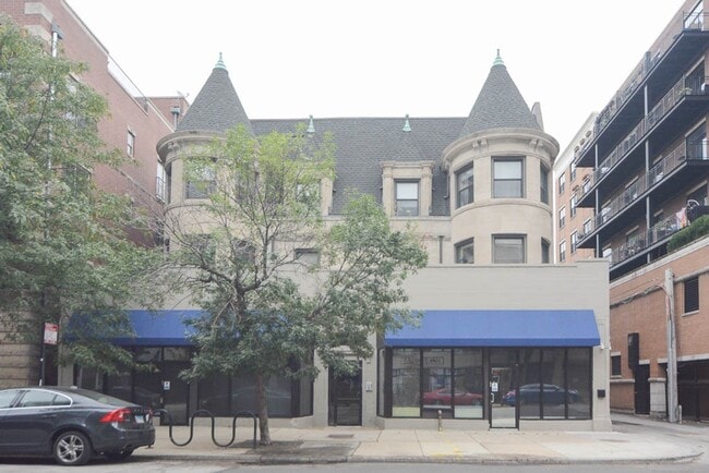 Photo - 4715 N Sheridan Rd Condo Unit S23
