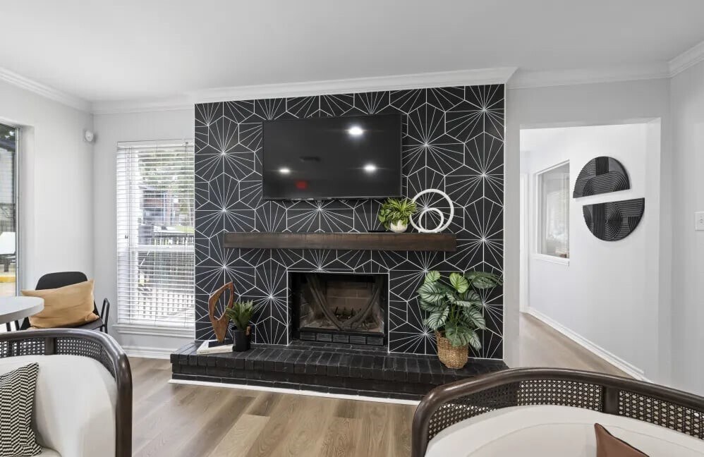 Photo - 2020 Plantation Dr