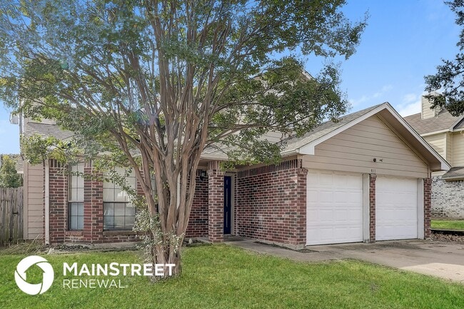 Photo - 911 Turner Ct