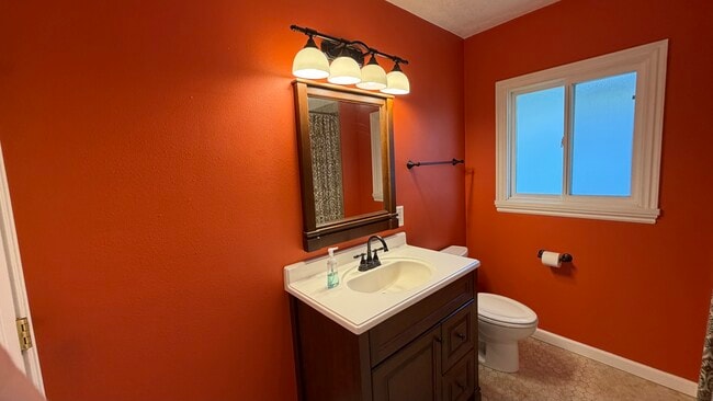 Photo - 138 S 10th Ave