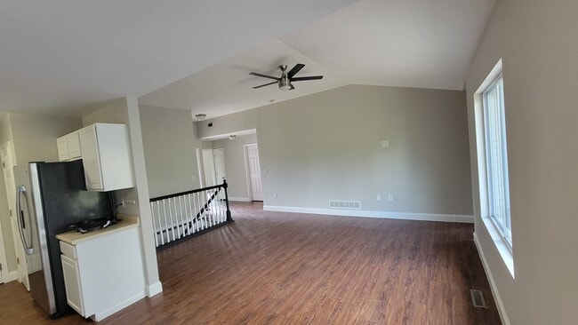 Photo - 1708 Apple Ln