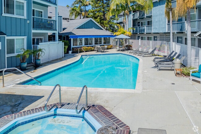 Photo - Beach House Apartments