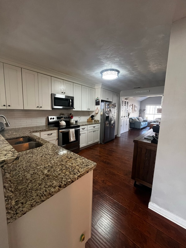 Photo - 1112 Bonfield Ct