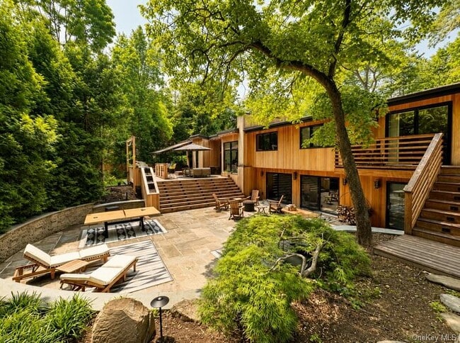 Photo - 14 Tall Tree Ct