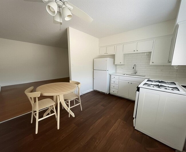 Photo - 3106 Duval St Unit 202