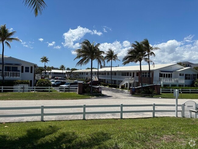 Building Photo - 5505 N Ocean Blvd Unit 3-204 Rental