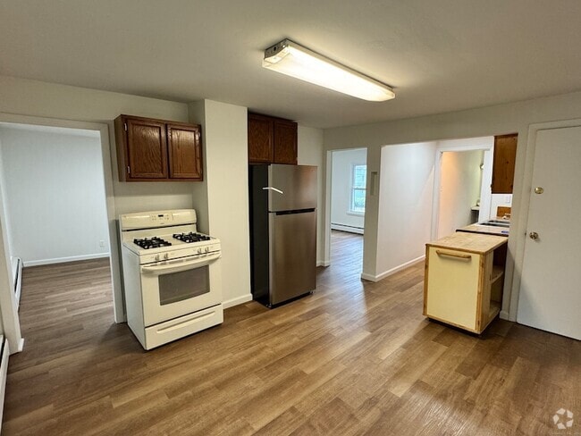 Building Photo - 81 Springdale Ave Unit 3 Rental