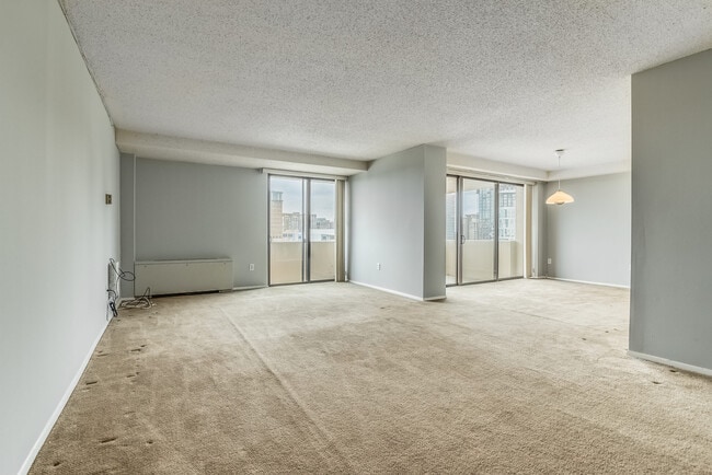 Photo - 4141 Henderson Rd