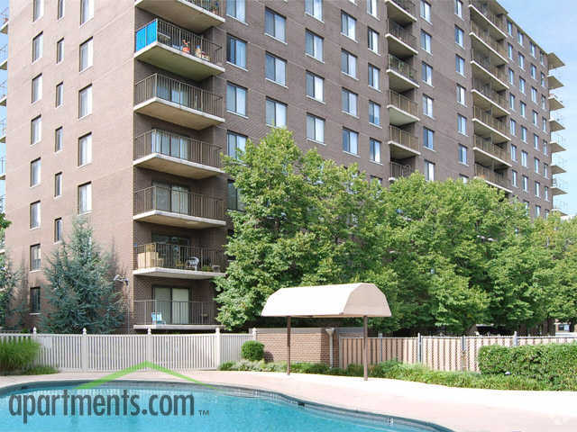 Pool - The Carlyle Apartments