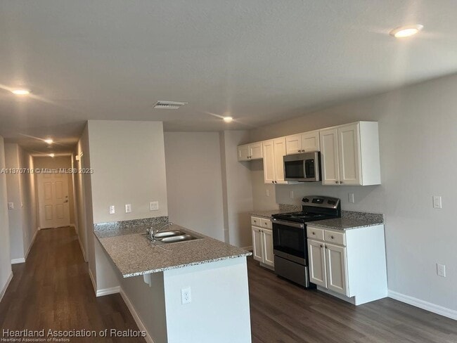 Photo - 1452 Stone Ridge Cir