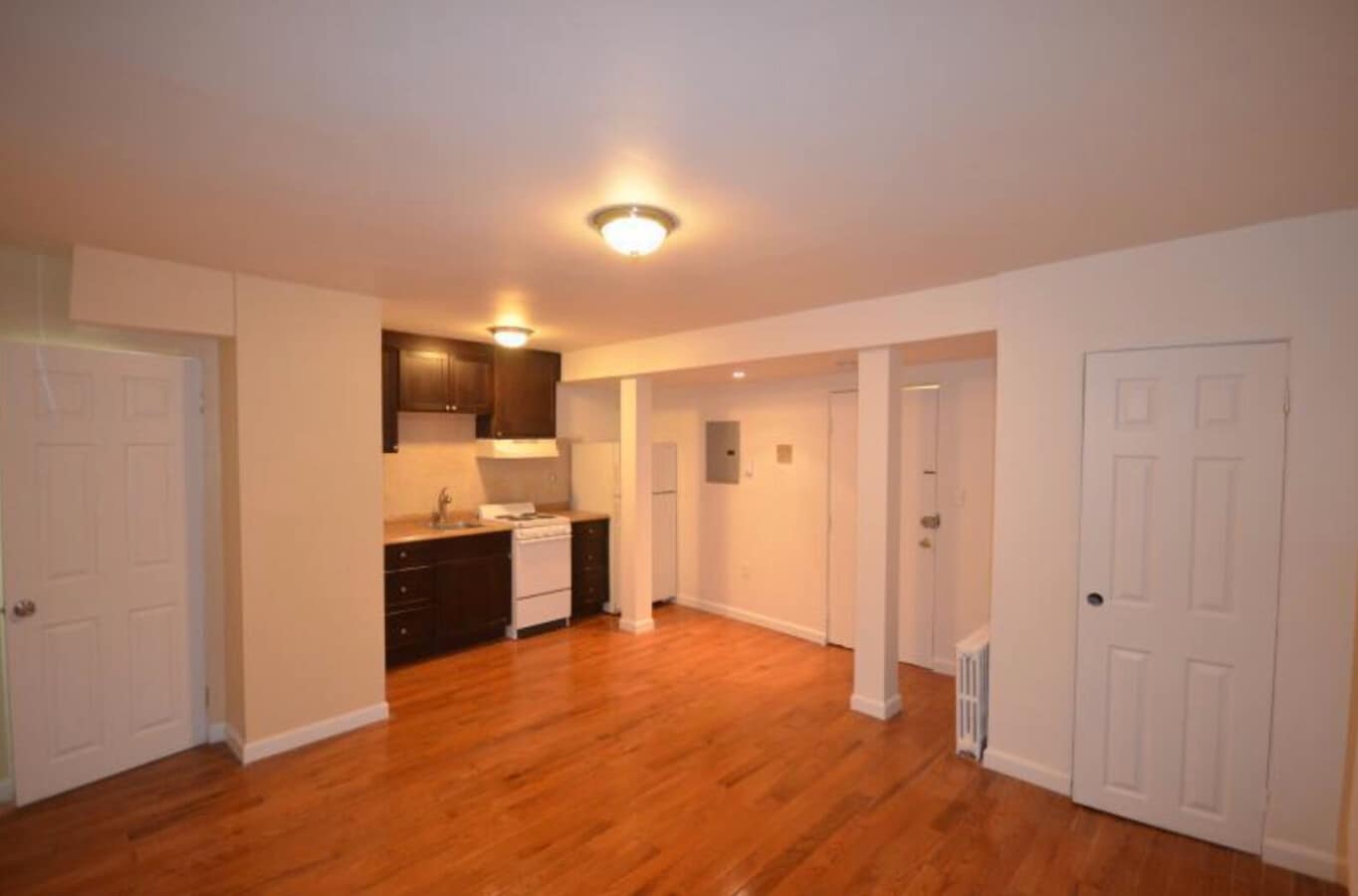 Photo - 195 Maverick St Unit B1