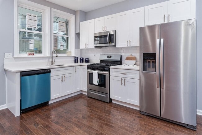 Photo - 525 S East Ave