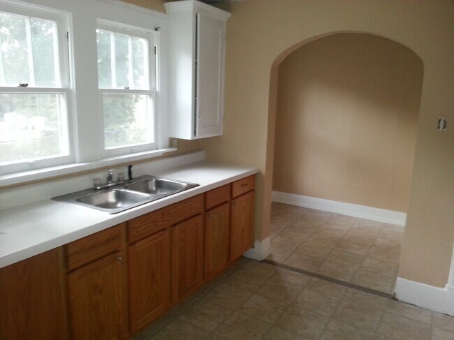 Photo - 1415 Woodward St