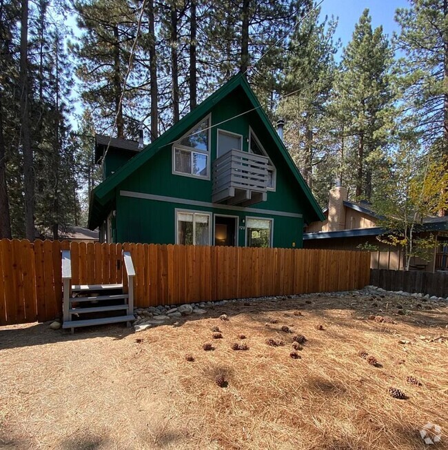 Building Photo - Tahoe Charm with Modern Updates- Small Dog... Rental