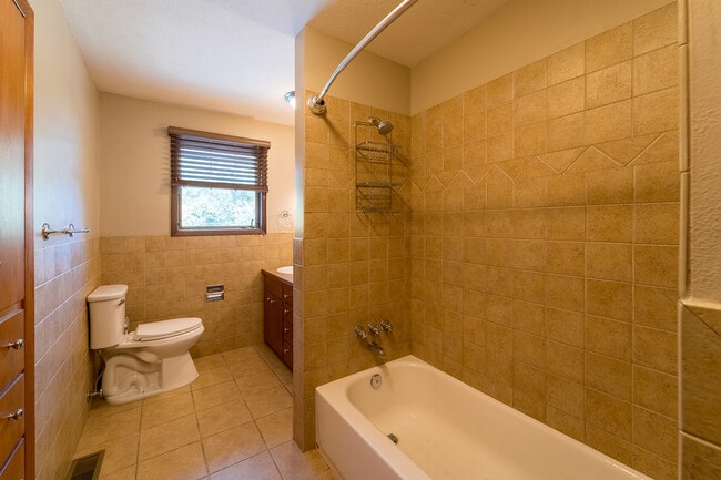 Photo - 1611 E 17th Ave
