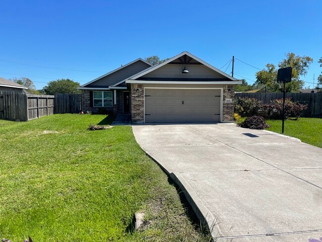 Photo - 6122 Stoney Brook Dr House