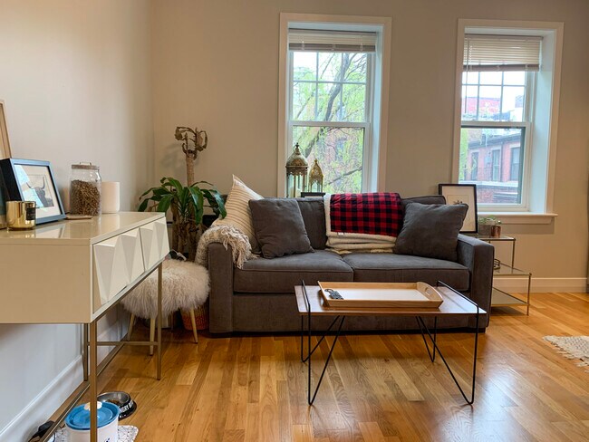 Photo - 33 Anderson St Unit 6